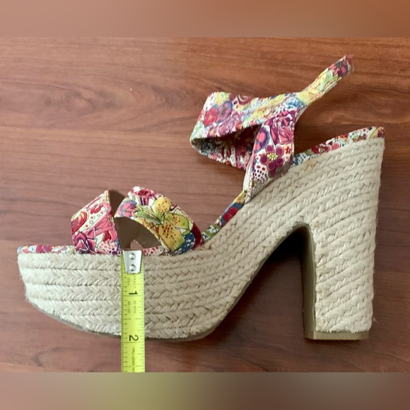 REBELS Women’s Rope Platform Sandals Beige Size 10 - Picture 8 of 8